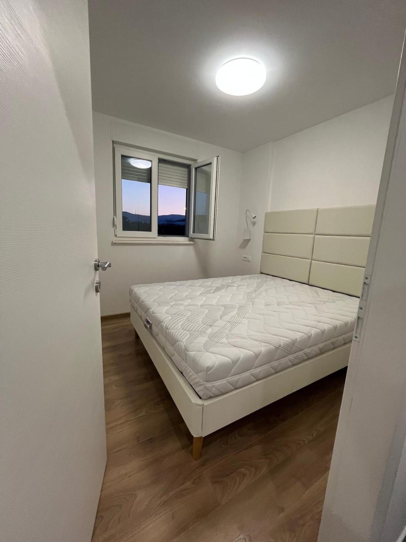 Apartments With A Parking Space Kastel Stafilic, Kastela - 22533 المظهر الخارجي الصورة
