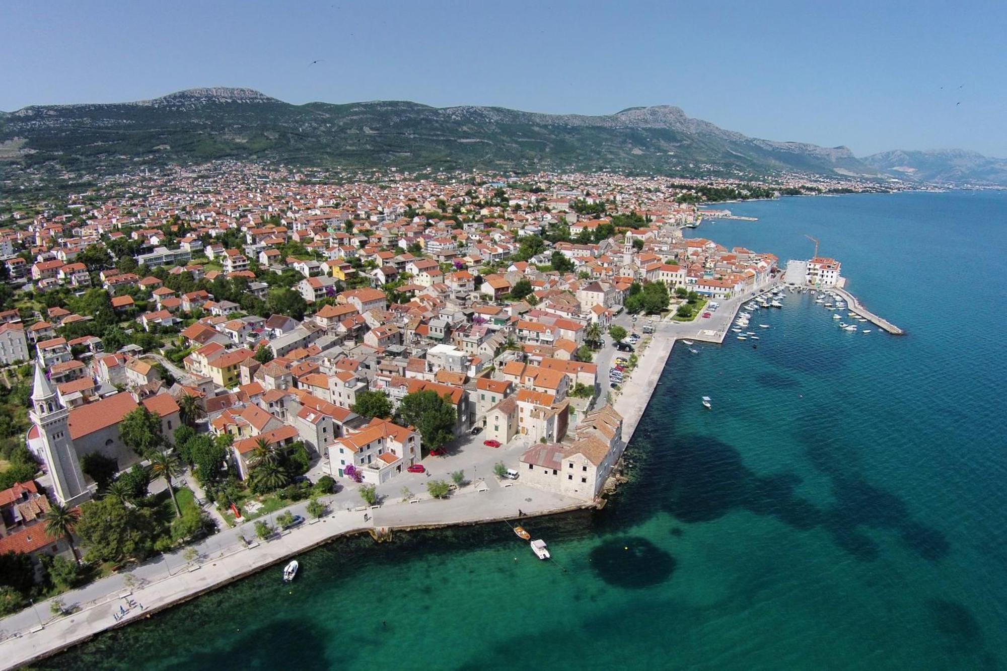 Apartments With A Parking Space Kastel Stafilic, Kastela - 22533 المظهر الخارجي الصورة