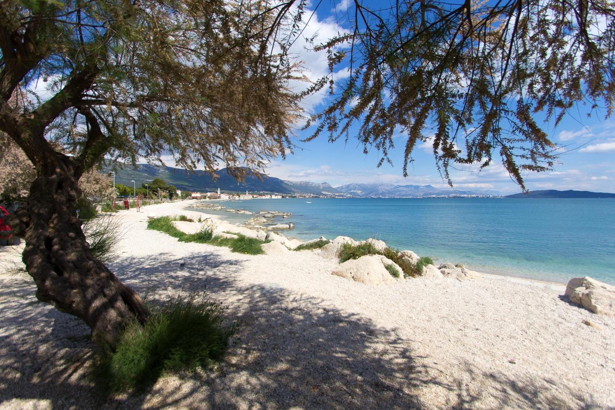 Apartments With A Parking Space Kastel Stafilic, Kastela - 22533 المظهر الخارجي الصورة